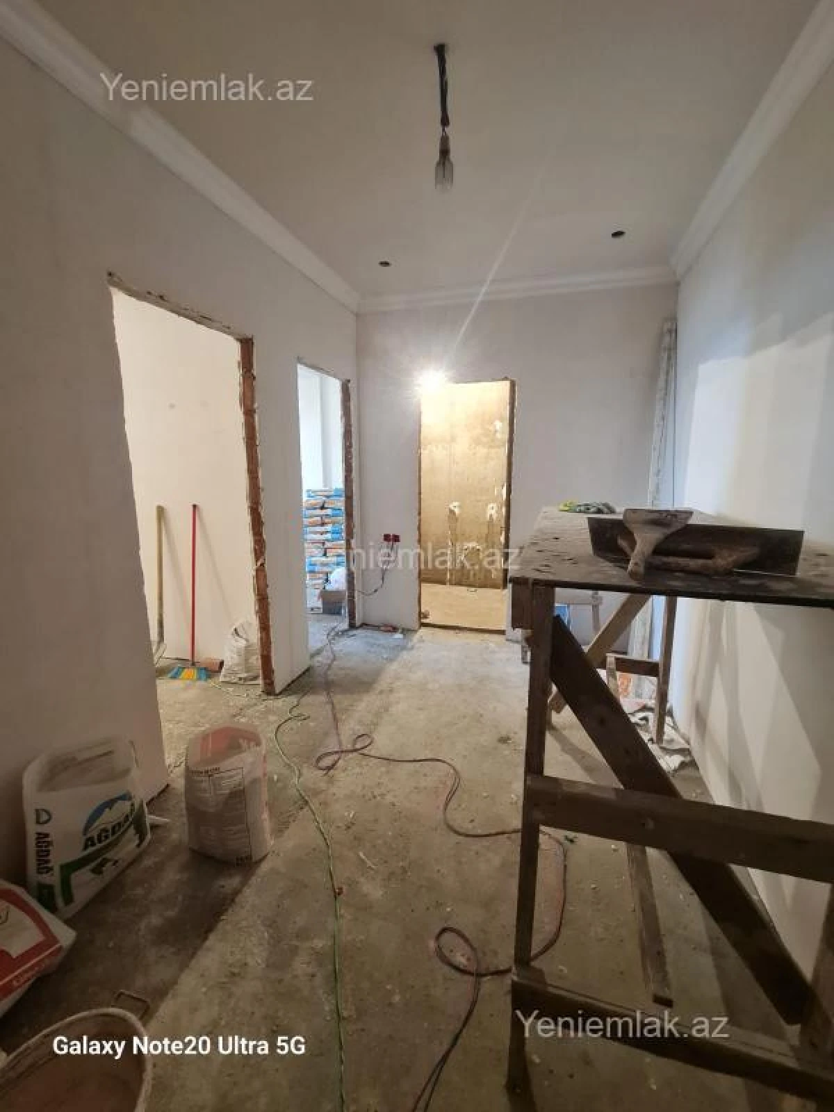 Satılır 2 otaqlı yeni tikili 76 m²