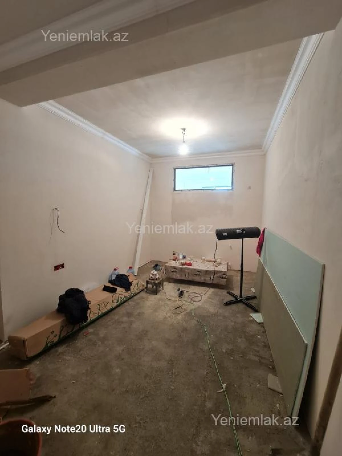 Satılır 2 otaqlı yeni tikili 76 m²