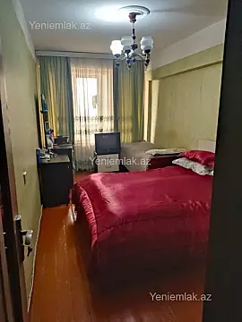 Satılır 3 otaqlı köhnə tikili 90 m²