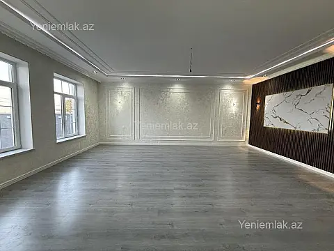 Satılır 6 otaqlı həyət evi 250 m²