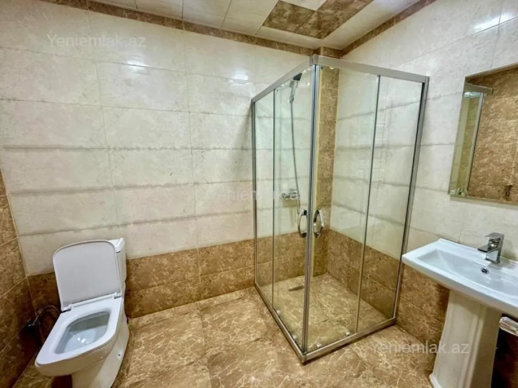 Satılır 3 otaqlı yeni tikili 75 m²
