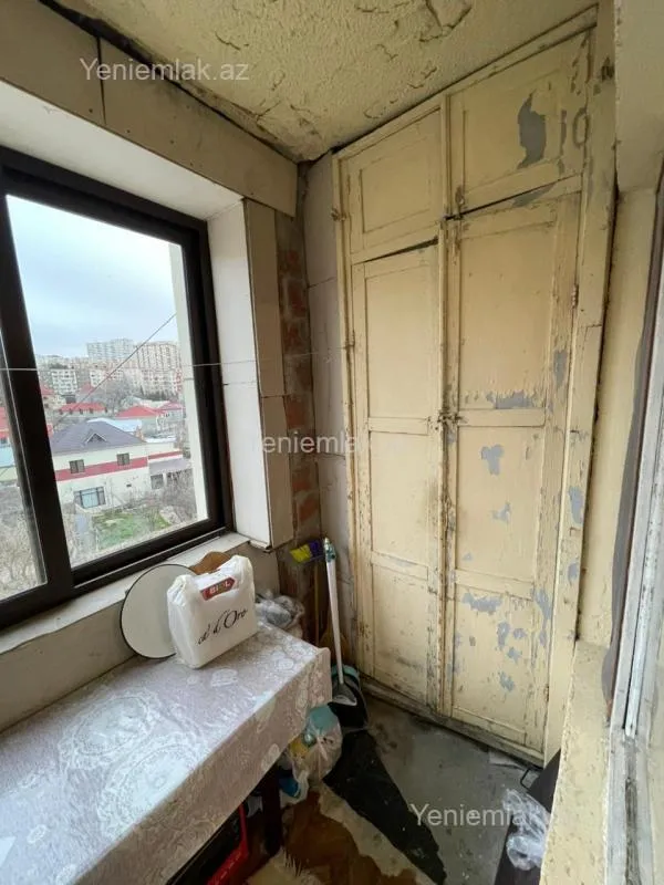 Satılır 1 otaqlı köhnə tikili 40 m²