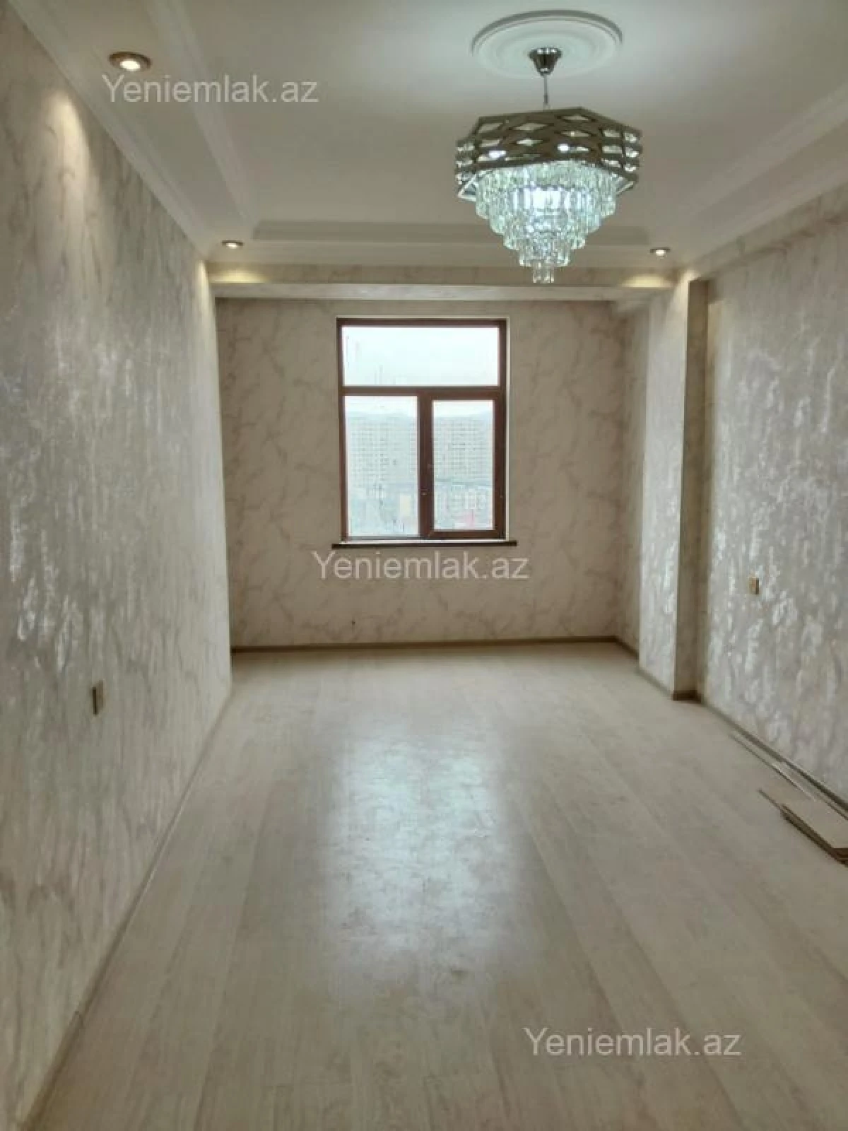 Satılır 2 otaqlı yeni tikili 65 m²