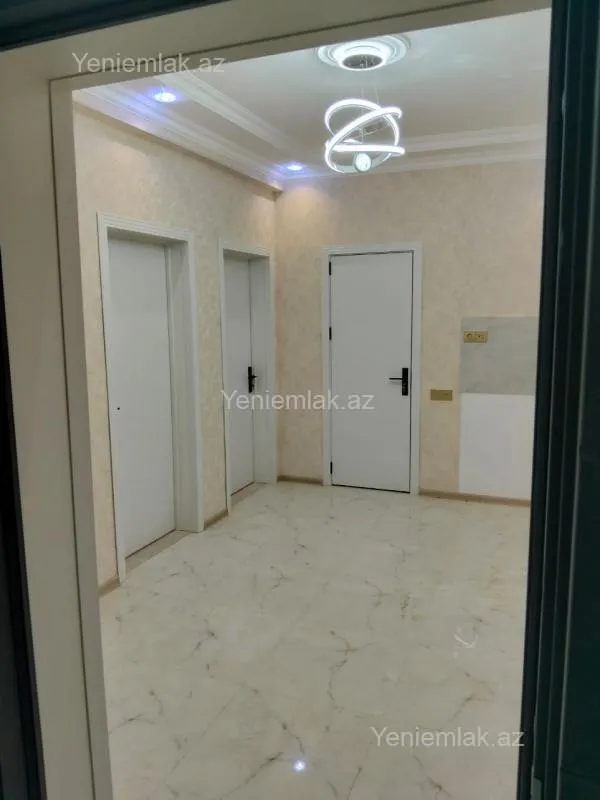 Satılır 2 otaqlı yeni tikili 65 m²