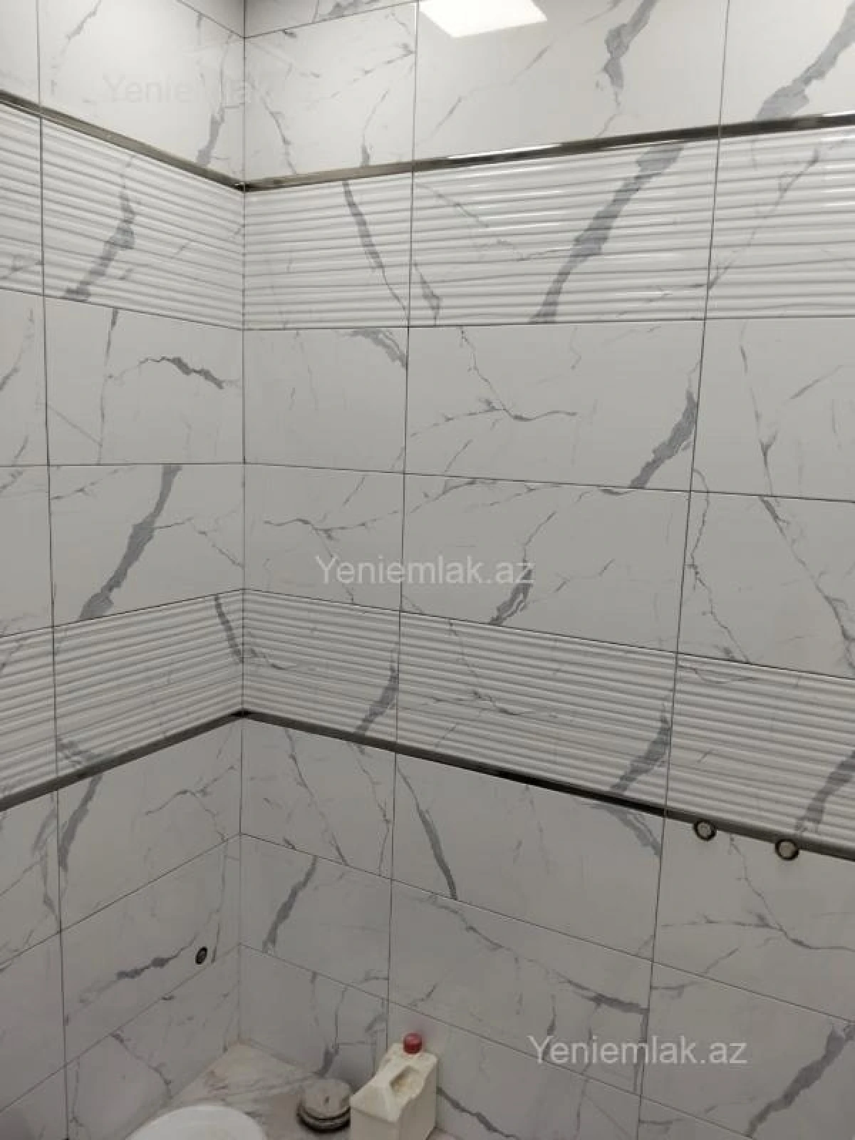 Satılır 2 otaqlı yeni tikili 65 m²