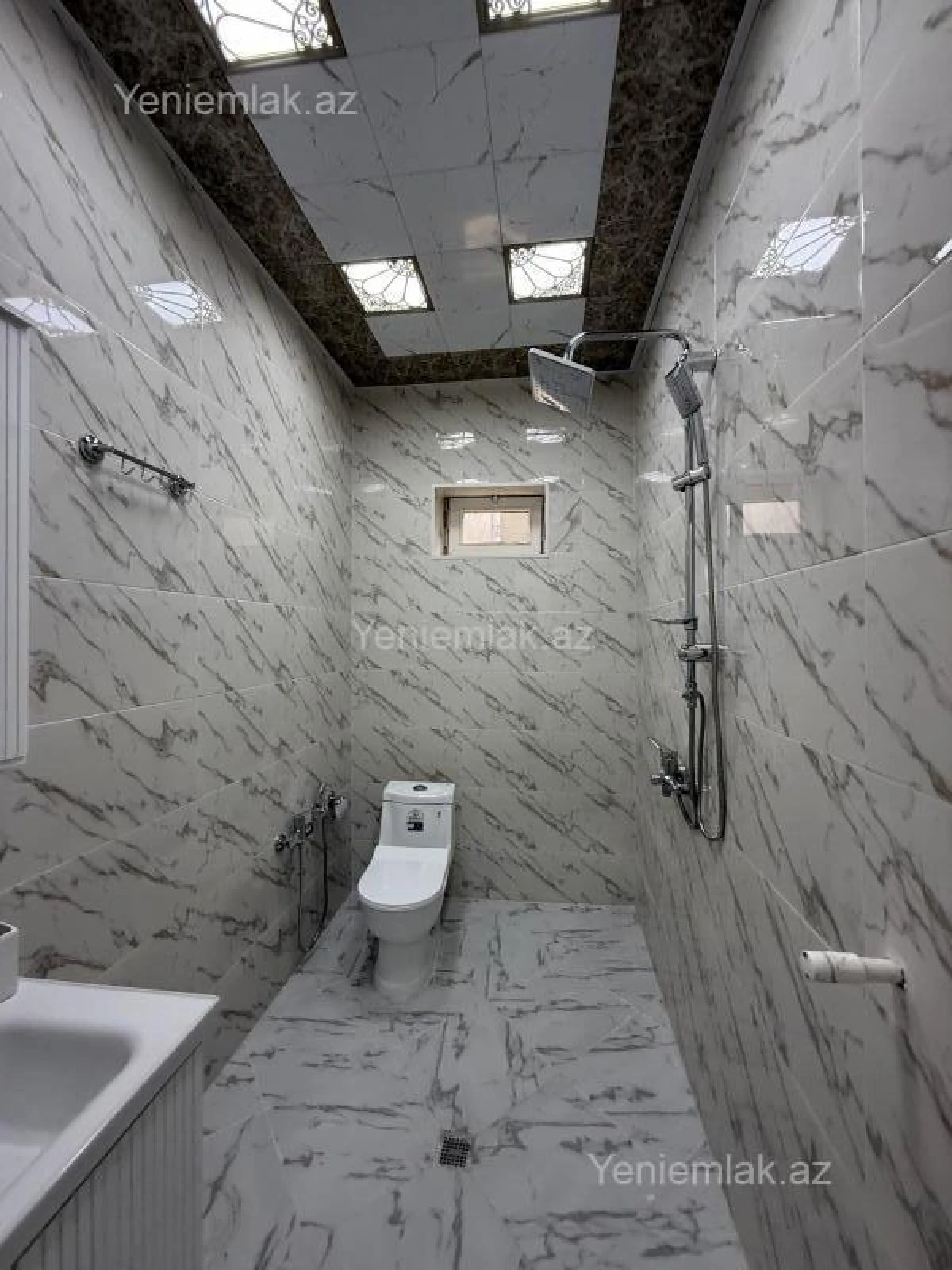 Satılır 4 otaqlı həyət evi 120 m²