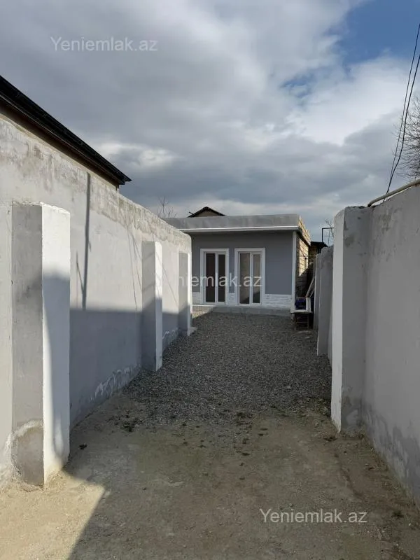 Satılır 3 otaqlı həyət evi 110 m²