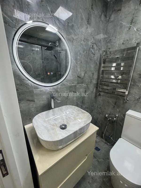 Satılır 2 otaqlı yeni tikili 50 m²