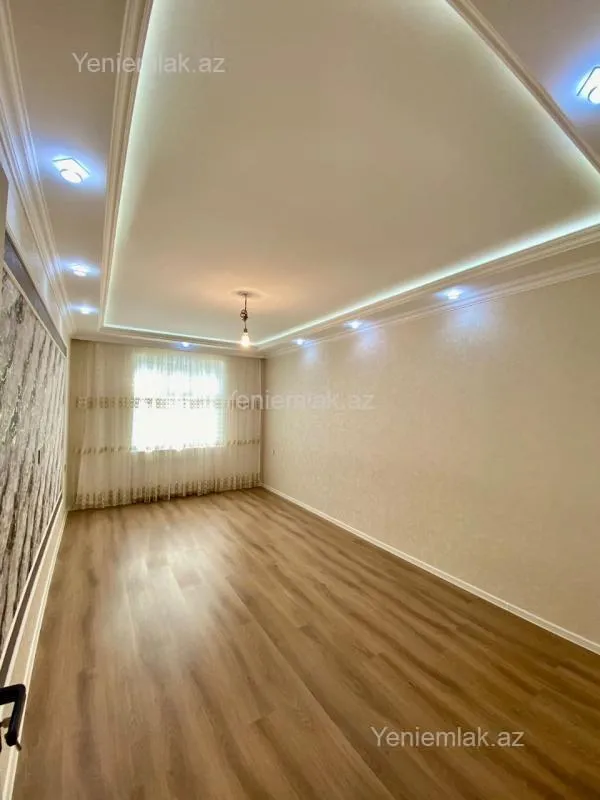 Satılır 3 otaqlı köhnə tikili 70 m²