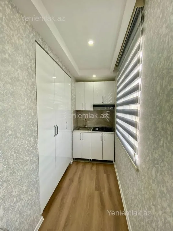 Satılır 3 otaqlı köhnə tikili 70 m²