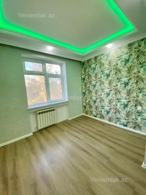 Satılır 3 otaqlı köhnə tikili 70 m²