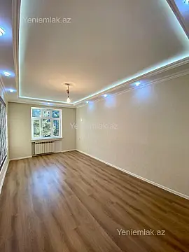 Satılır 3 otaqlı köhnə tikili 70 m²