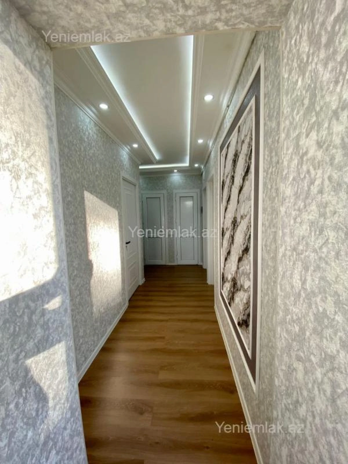 Satılır 3 otaqlı köhnə tikili 70 m²