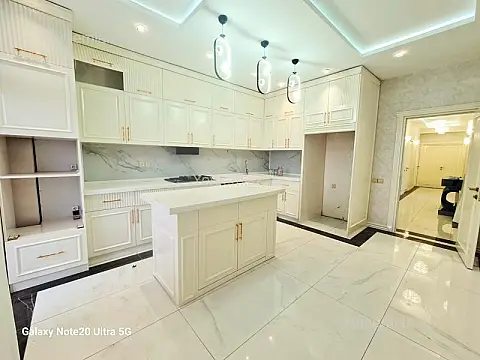 Satılır 4 otaqlı yeni tikili 186 m² — Bakı, Nizami 4 otaq 186.00 m²