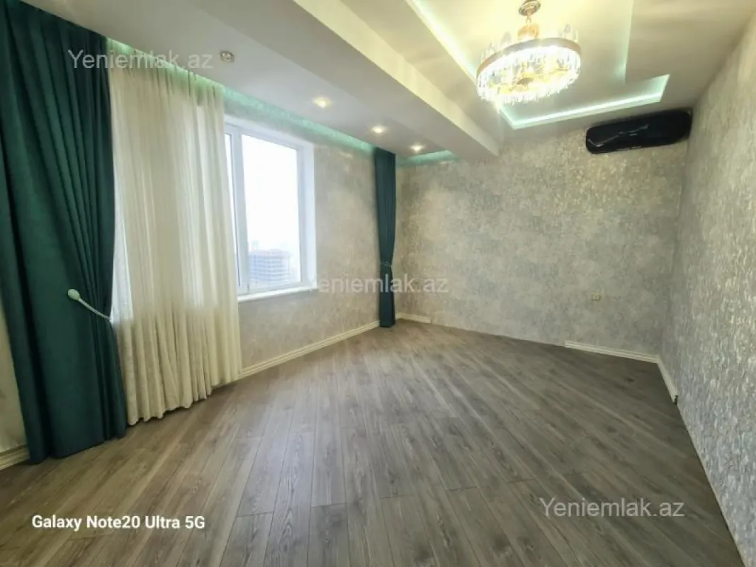 Satılır 4 otaqlı yeni tikili 186 m²