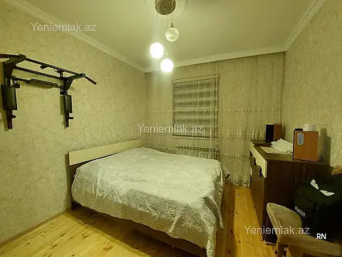 Satılır 3 otaqlı köhnə tikili 85 m²