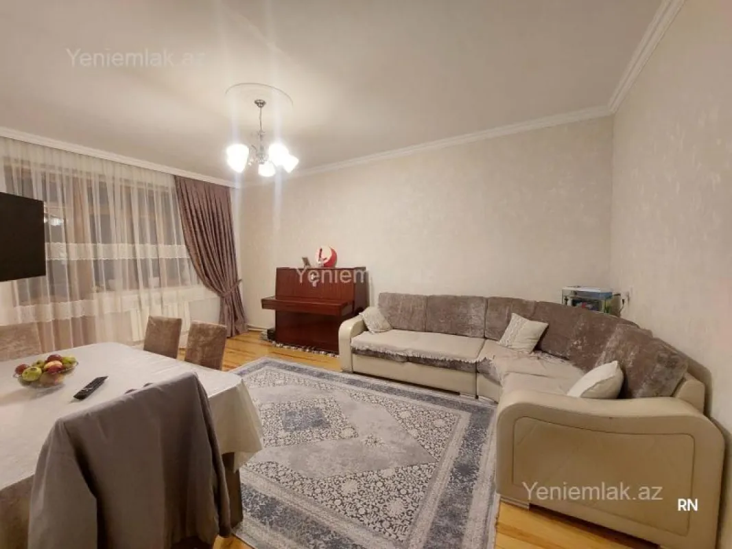 Satılır 3 otaqlı köhnə tikili 85 m²
