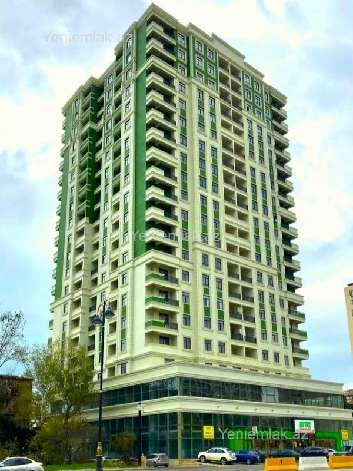 Satılır 3 otaqlı yeni tikili 120 m²