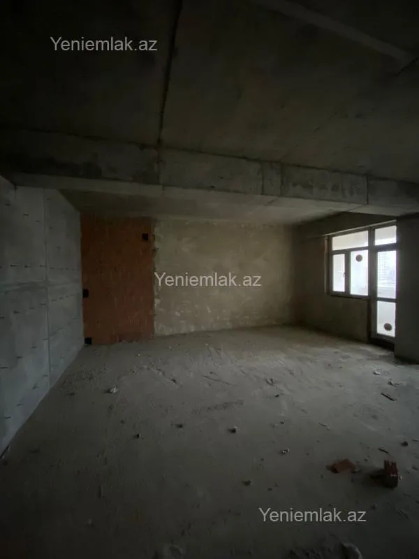 Satılır 3 otaqlı yeni tikili 120 m²