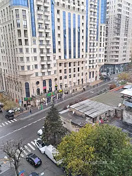 Satılır 3 otaqlı yeni tikili 80 m²