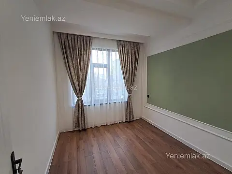 Satılır 3 otaqlı yeni tikili 80 m²