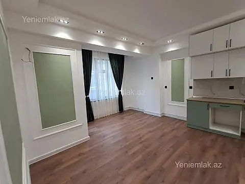 Satılır 3 otaqlı yeni tikili 80 m²