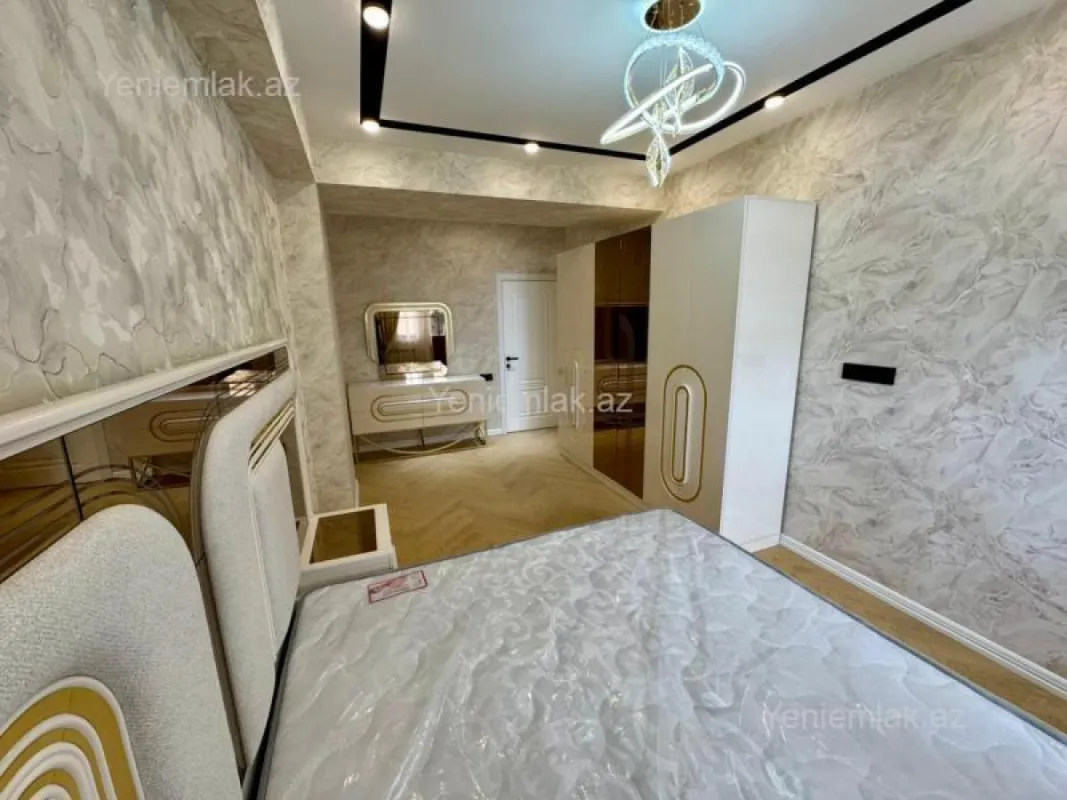 Satılır 3 otaqlı yeni tikili 129 m²