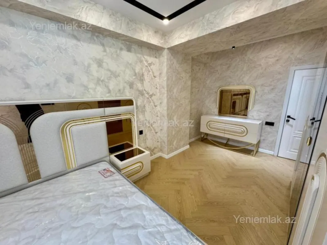 Satılır 3 otaqlı yeni tikili 129 m²