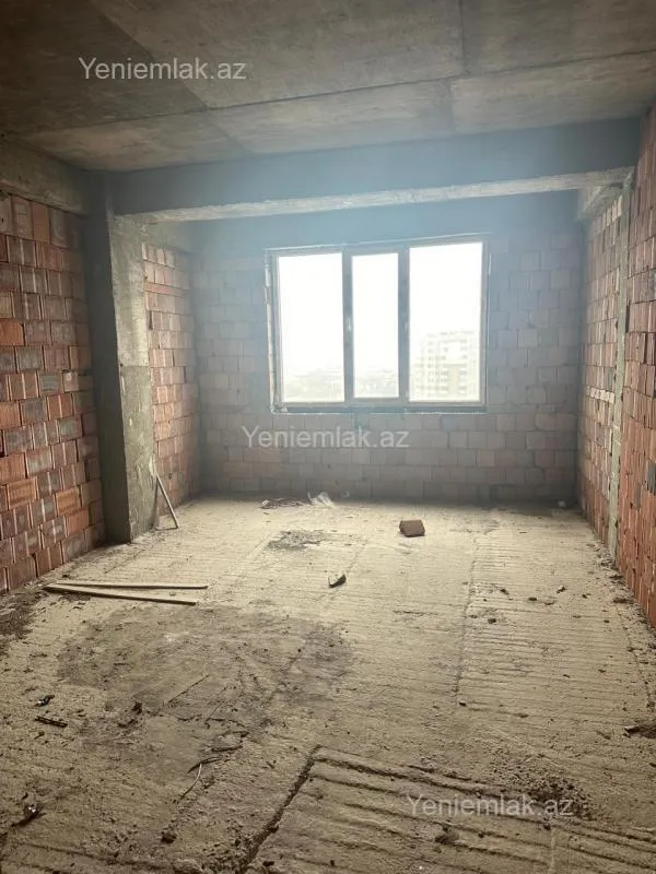 Satılır 5 otaqlı yeni tikili 186 m²