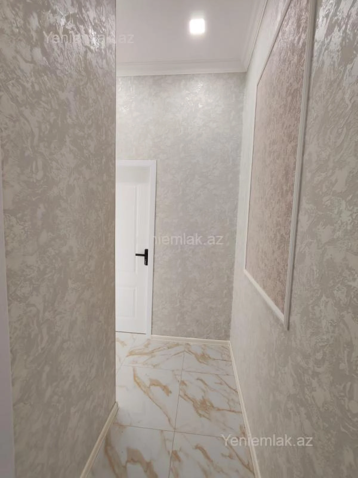 Satılır 2 otaqlı yeni tikili 56 m²