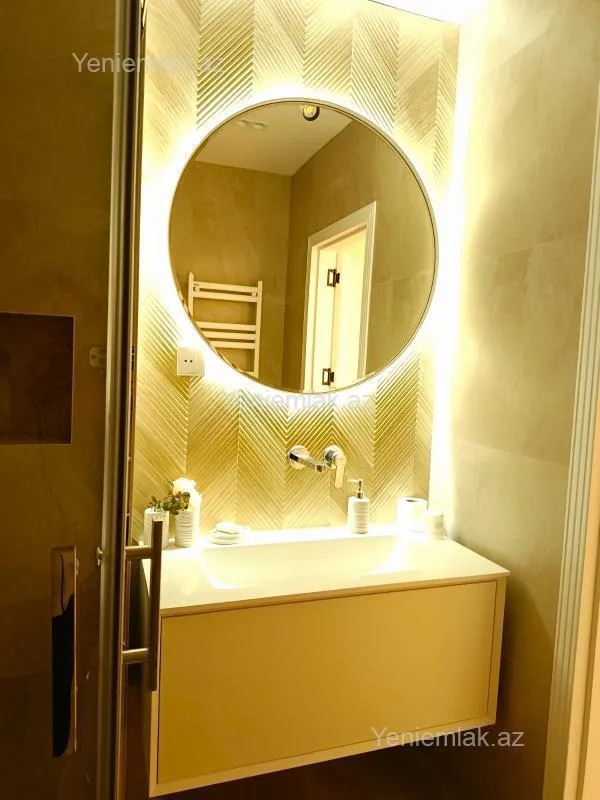 Satılır 3 otaqlı yeni tikili 110 m²