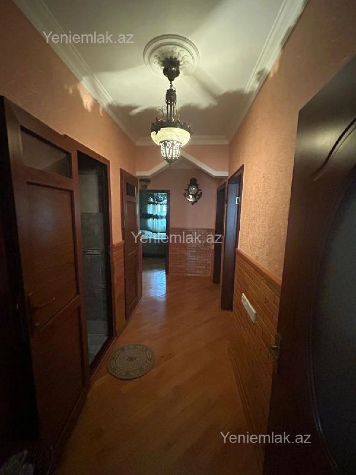 Satılır 4 otaqlı köhnə tikili 103 m²