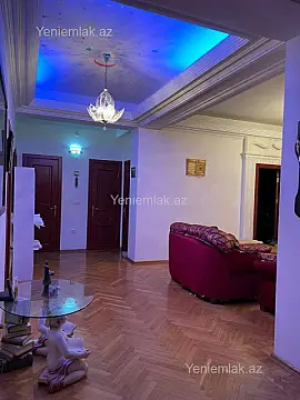 Satılır 4 otaqlı yeni tikili 170 m²