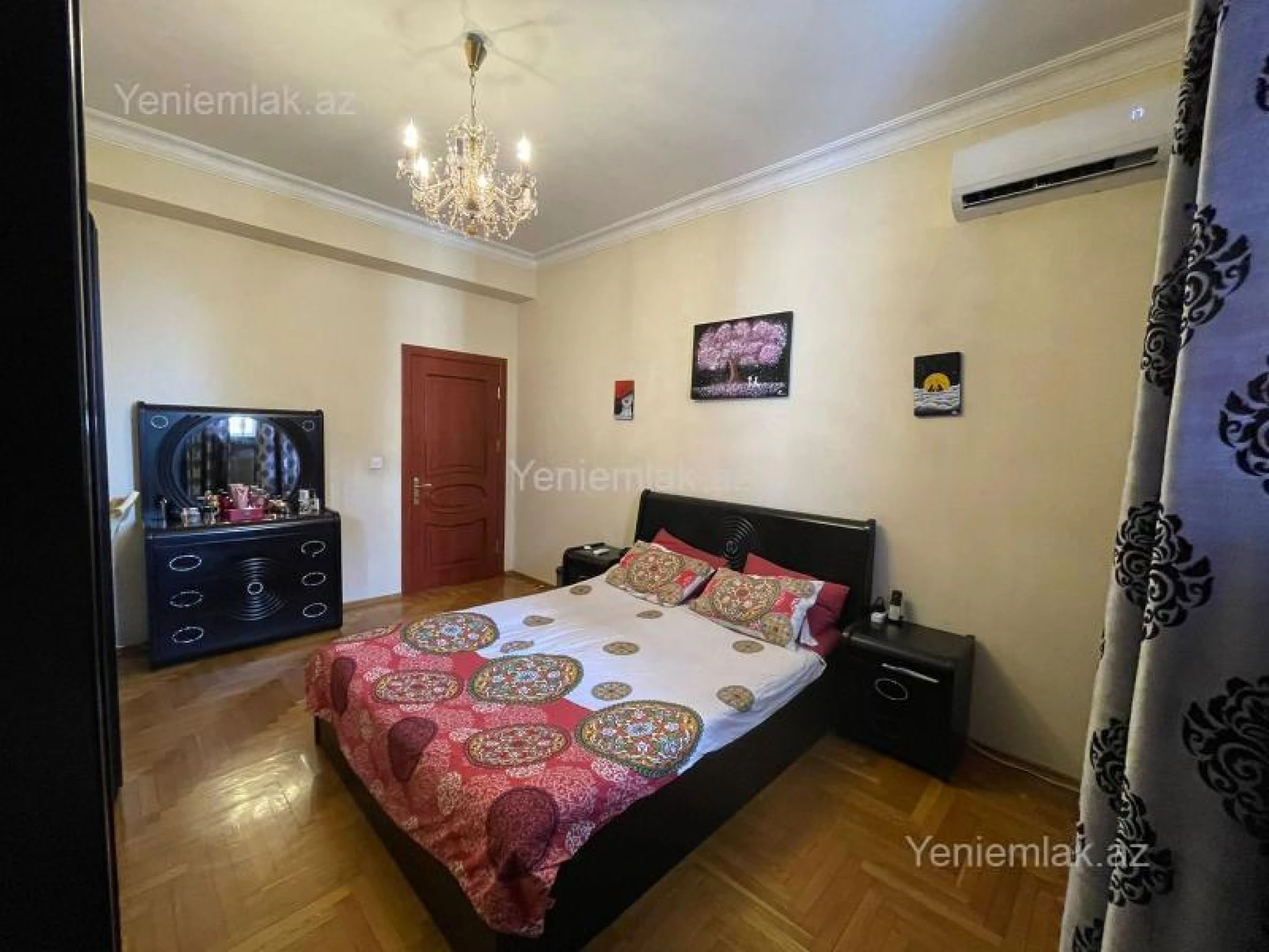 Satılır 4 otaqlı yeni tikili 170 m²