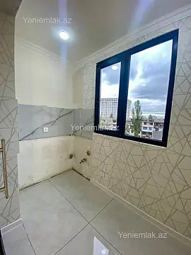 Satılır 3 otaqlı köhnə tikili 65 m²
