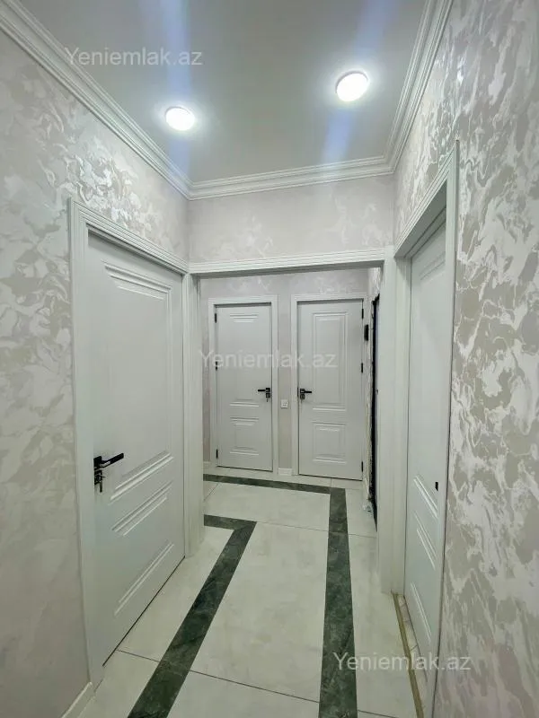 Satılır 3 otaqlı köhnə tikili 65 m²