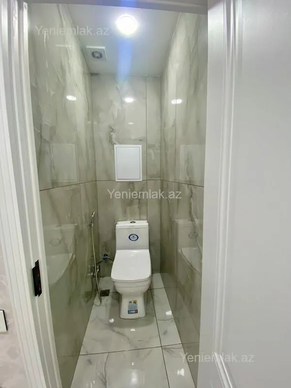 Satılır 3 otaqlı köhnə tikili 65 m²