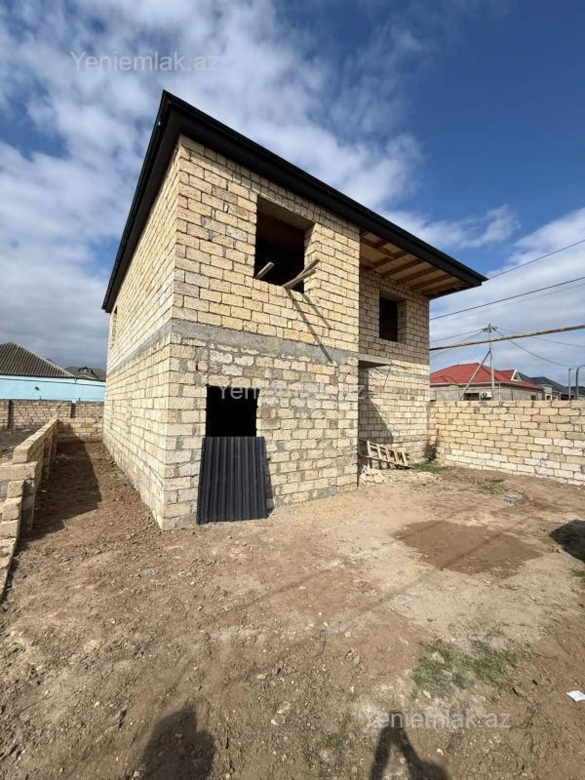 Satılır 3 otaqlı həyət evi 110 m²