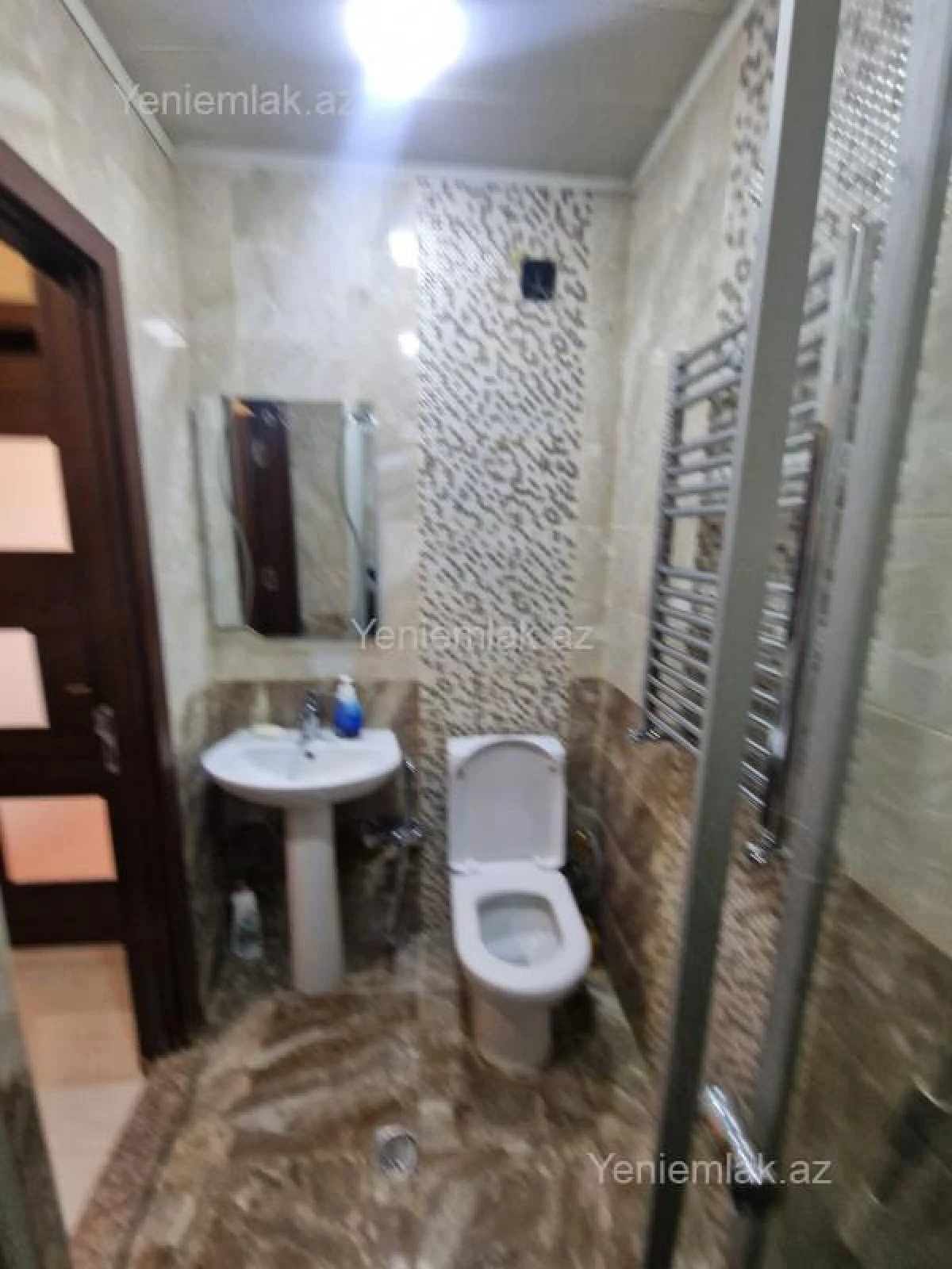 Satılır 1 otaqlı yeni tikili 44 m²