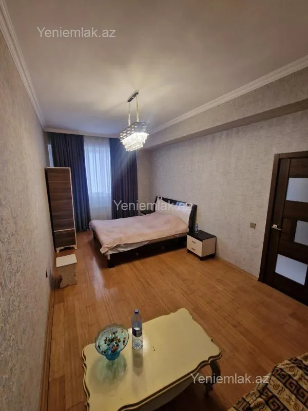 Satılır 1 otaqlı yeni tikili 44 m²