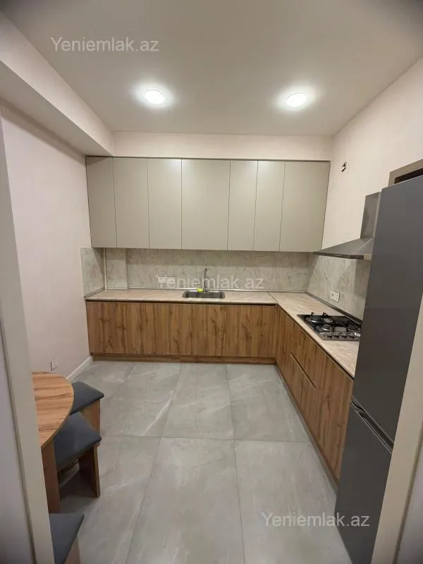 Satılır 2 otaqlı yeni tikili 70 m²