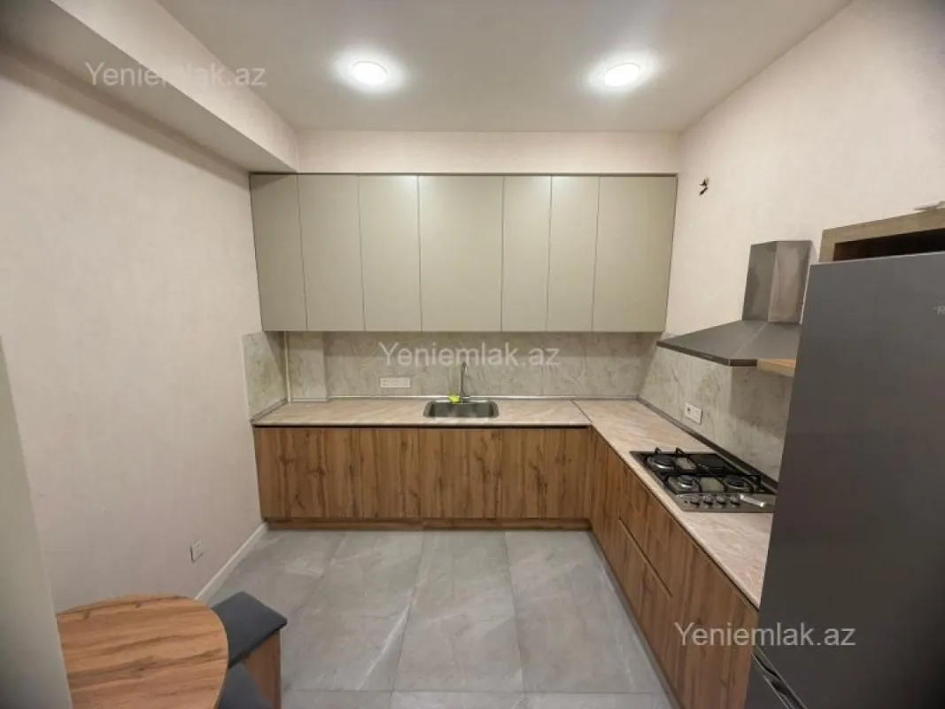 Satılır 2 otaqlı yeni tikili 70 m²