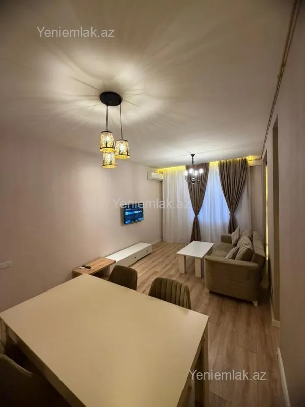 Satılır 2 otaqlı yeni tikili 70 m²