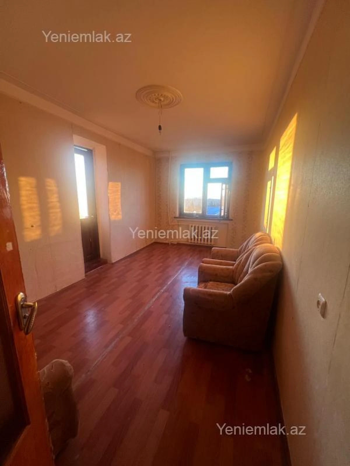 Satılır 5 otaqlı köhnə tikili 103 m²
