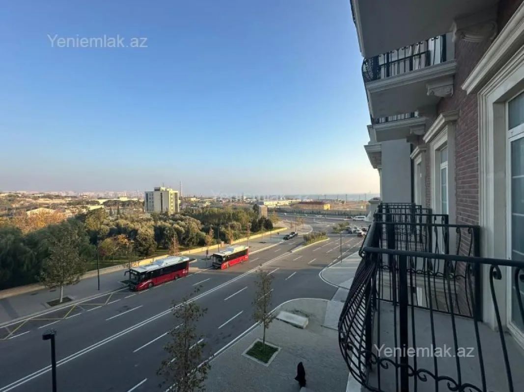 Satılır 4 otaqlı yeni tikili 152 m²