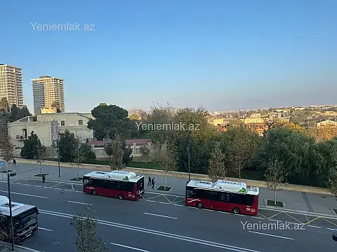 Satılır 4 otaqlı yeni tikili 152 m²