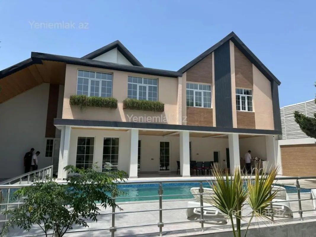 Satılır 6 otaqlı həyət evi 270 m²