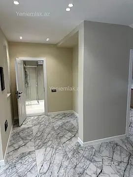 Satılır 6 otaqlı həyət evi 270 m²