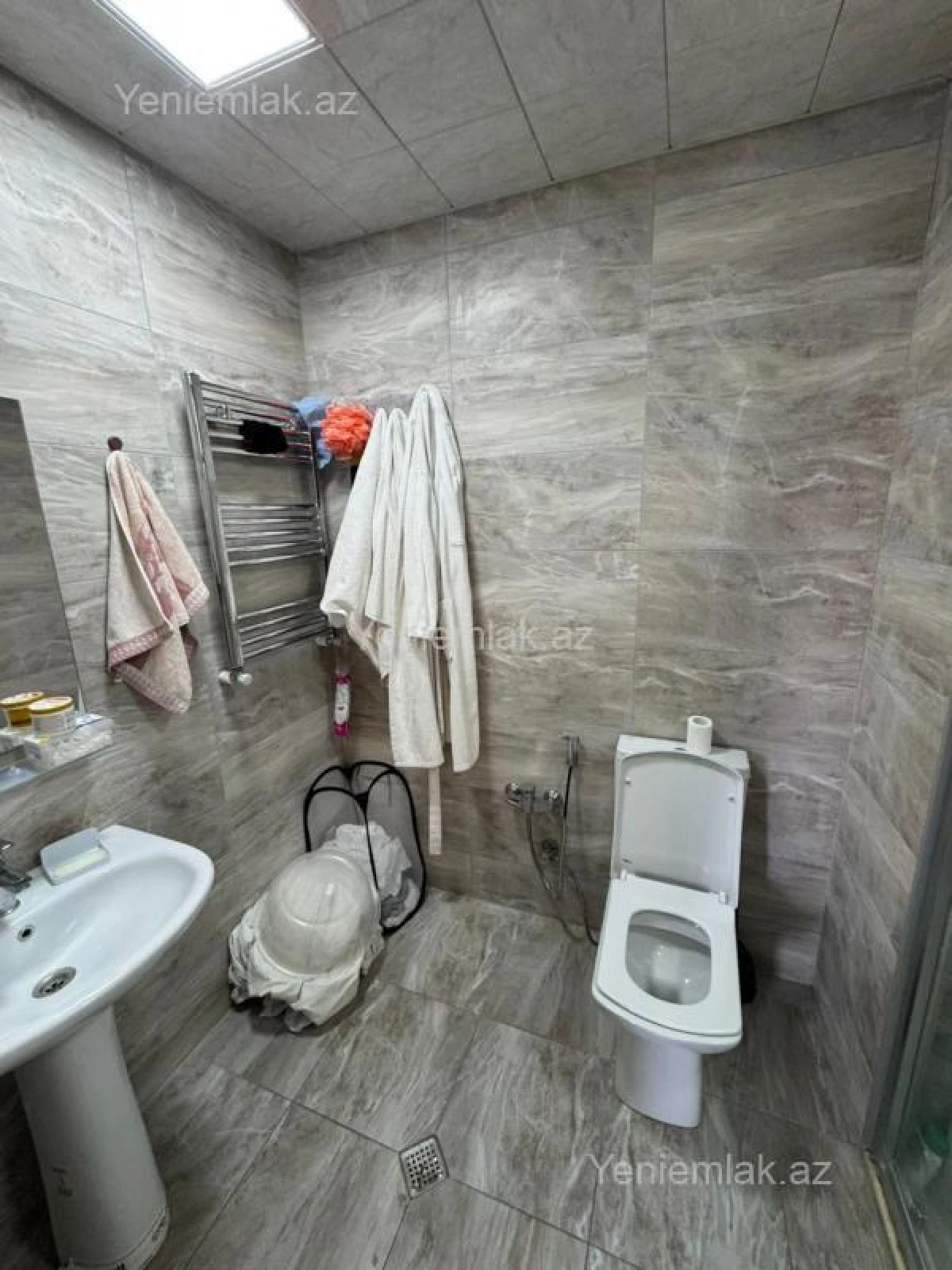 Satılır 3 otaqlı yeni tikili 100 m²