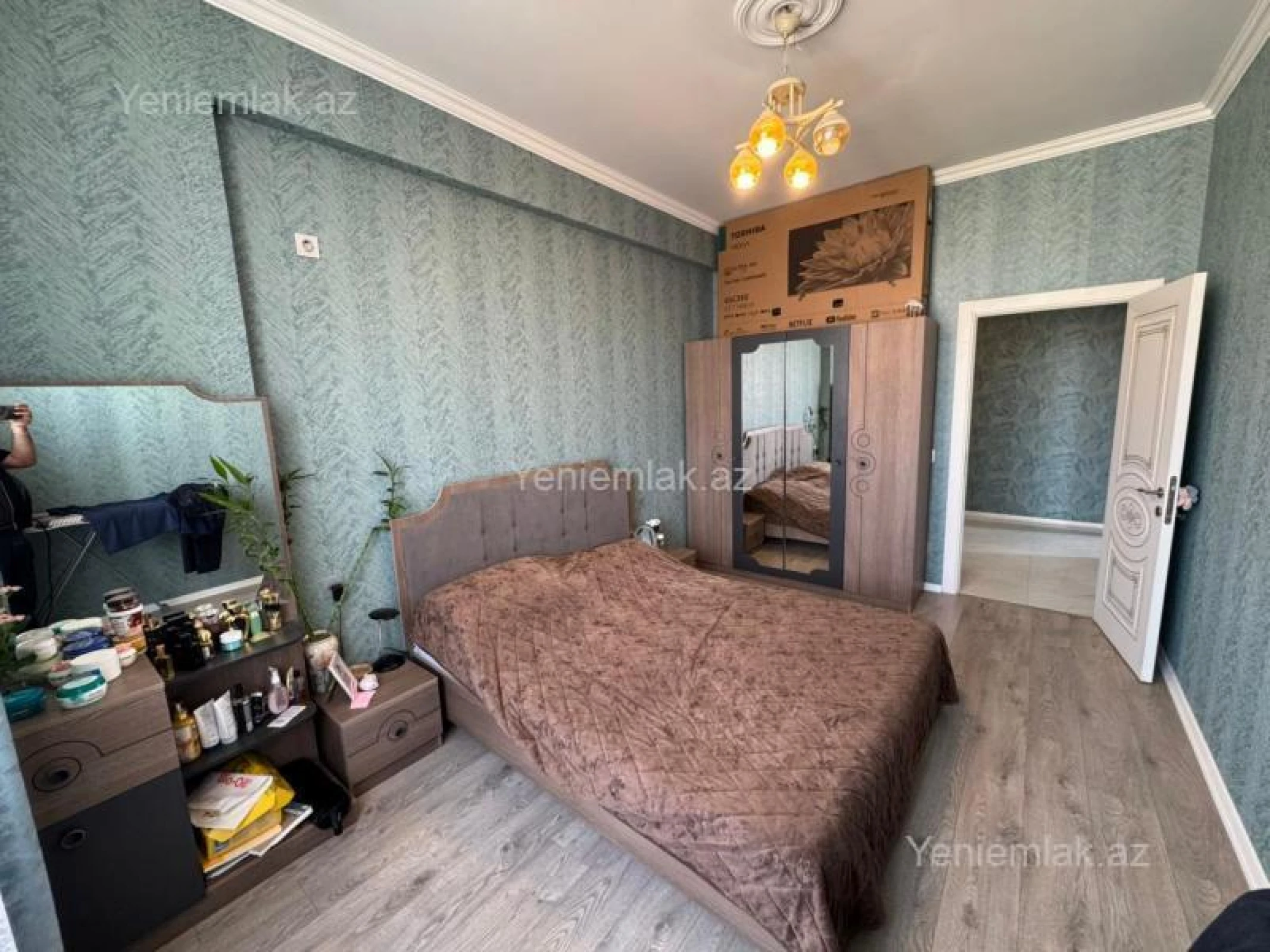 Satılır 3 otaqlı yeni tikili 100 m²